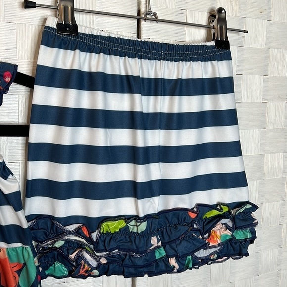 Navy & Coral Print Top With Rosette Detail And Ruffle Shorts - Picture 13 of 13